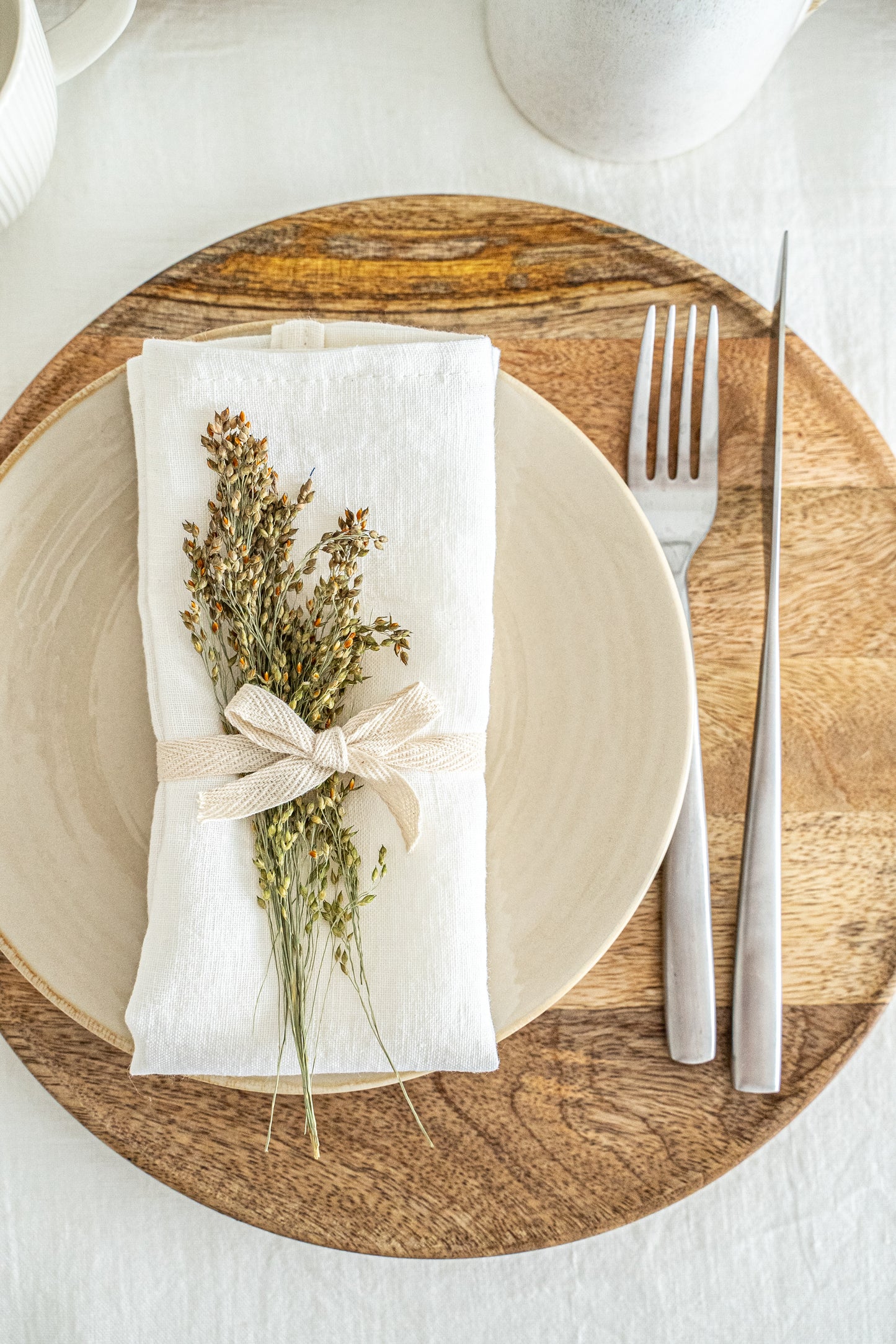 Linen tablecloths and napkins. Custom order for Jill - Easy Linen Crafts