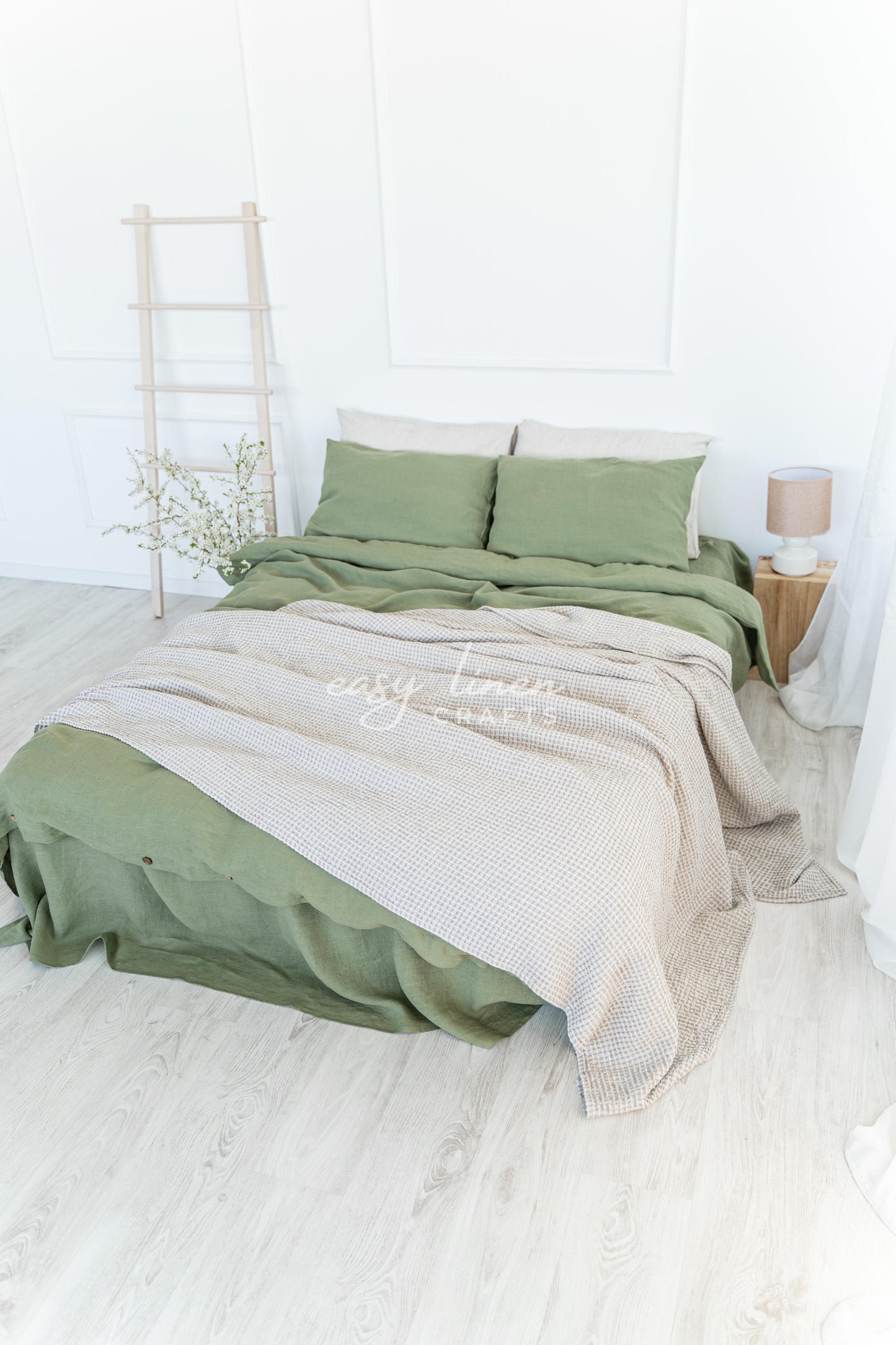 Waffle Bedspread in various colors