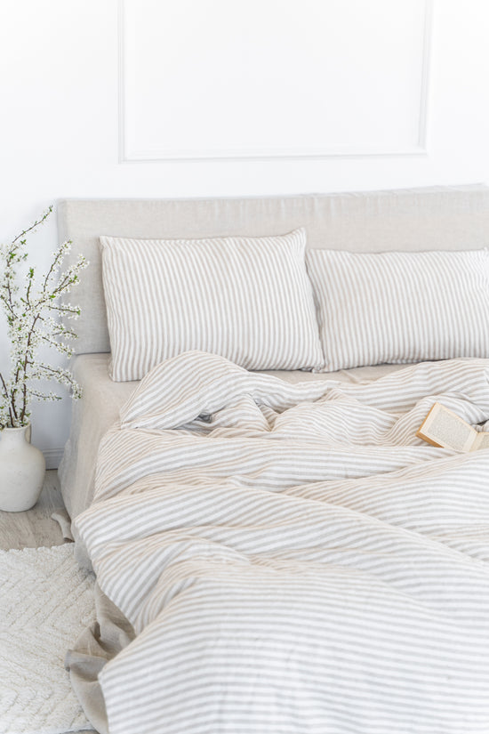 Linen bedding set: linen duvet cover + 2 linen pillowcases