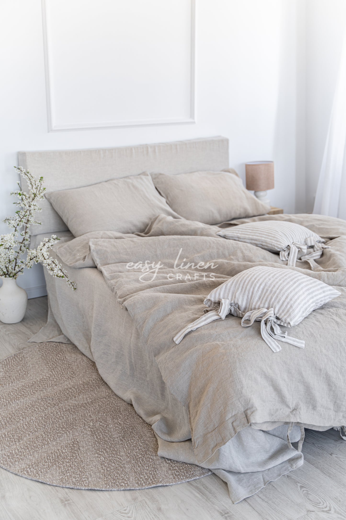 Linen bedding set: linen duvet cover with ties + 2 linen pillowcases