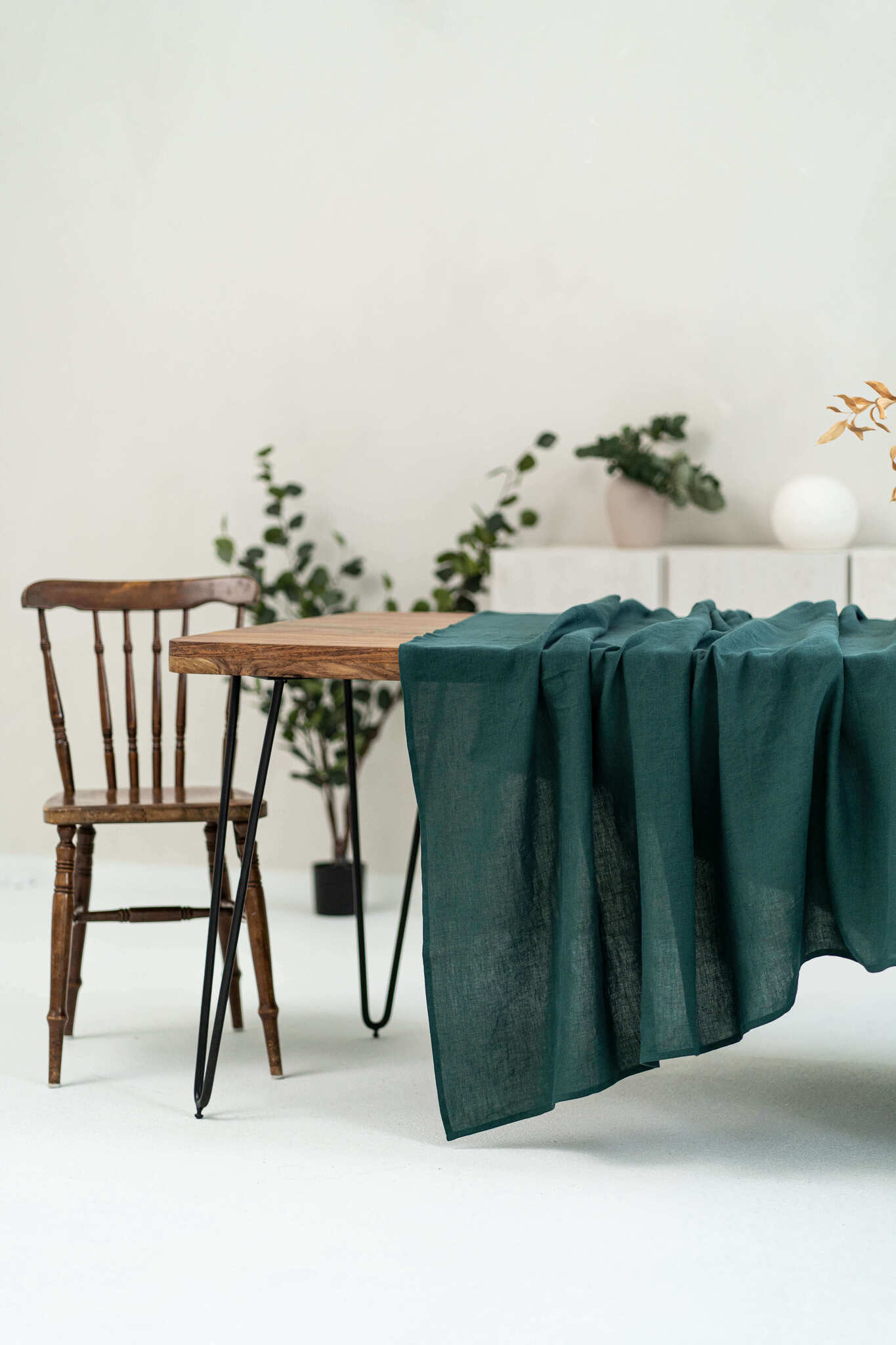 Emerald Green linen tablecloth