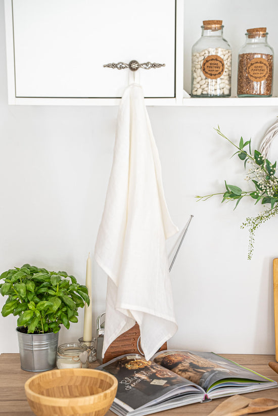 Linen tea towels set of 2 in Off White color