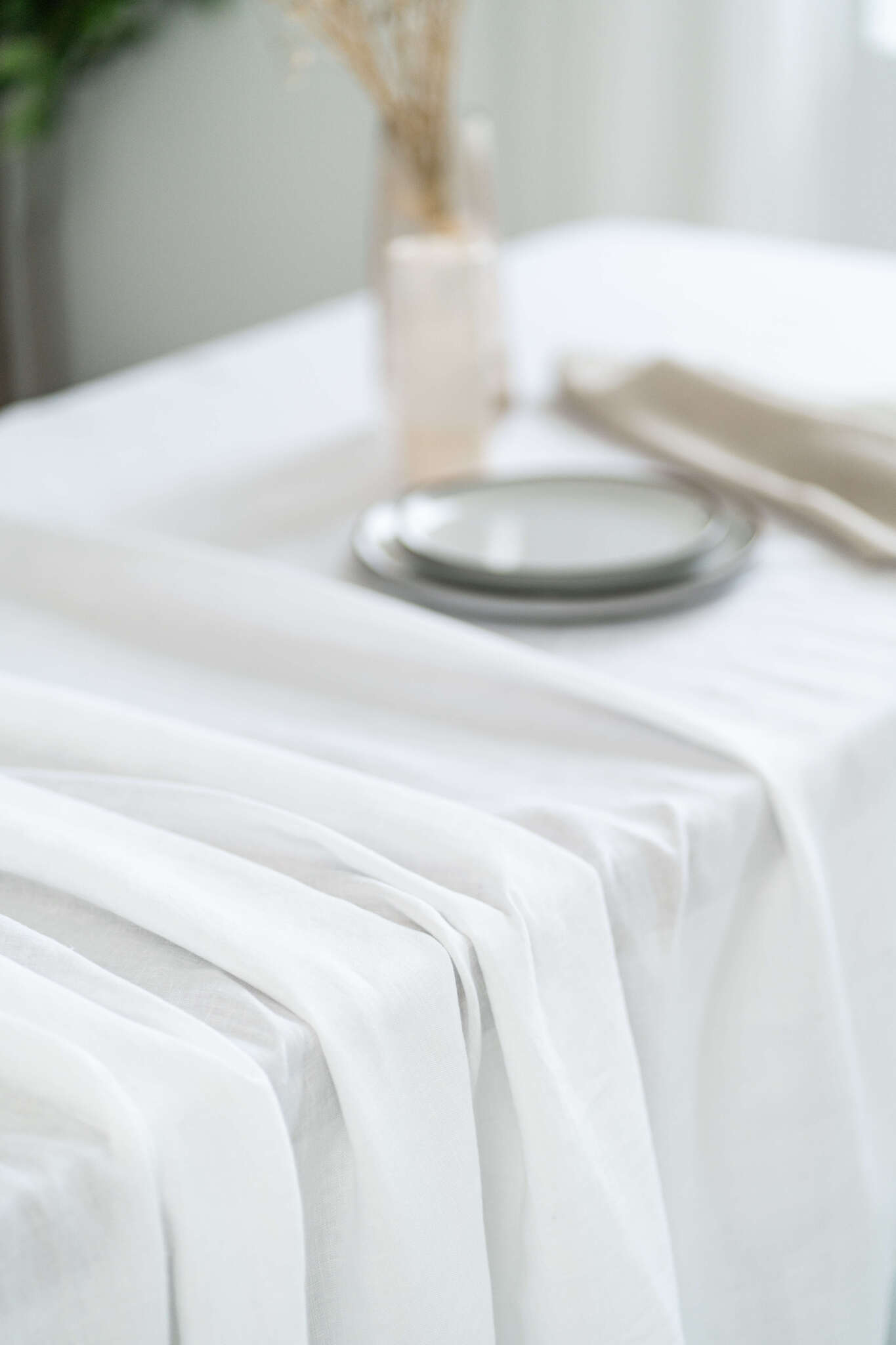 White linen tablecloth