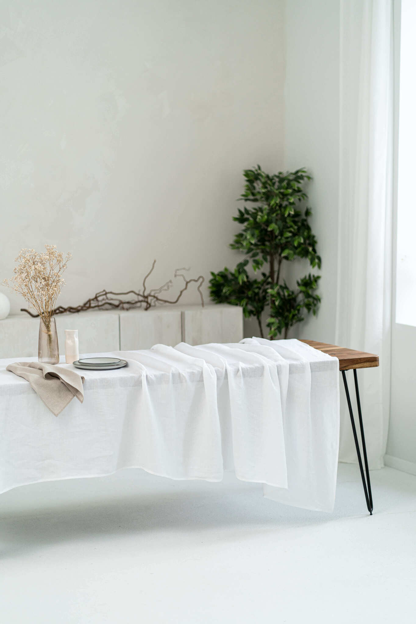 White linen tablecloth